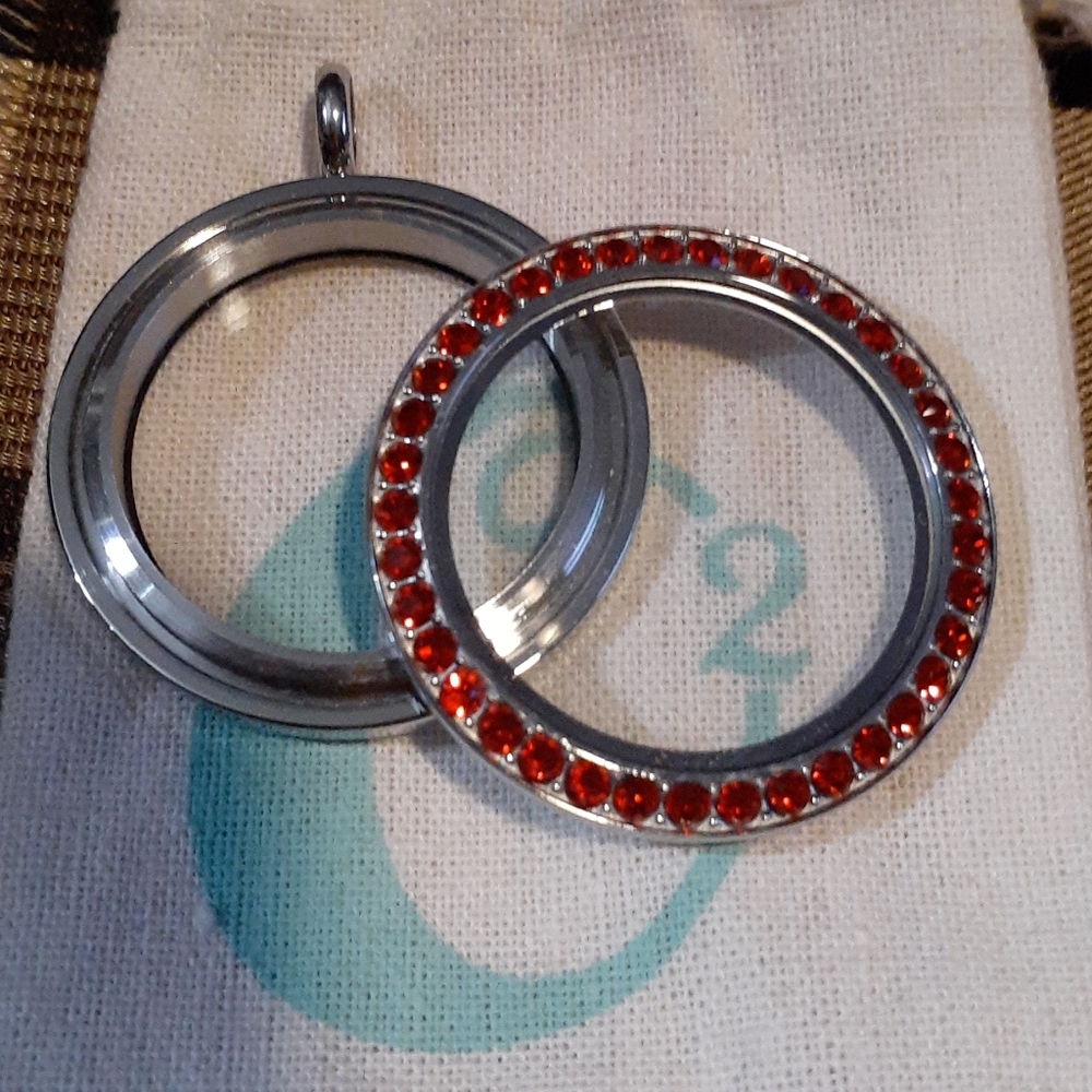Locket